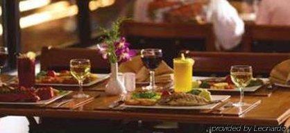 Hotel The Avenue Regent 4*