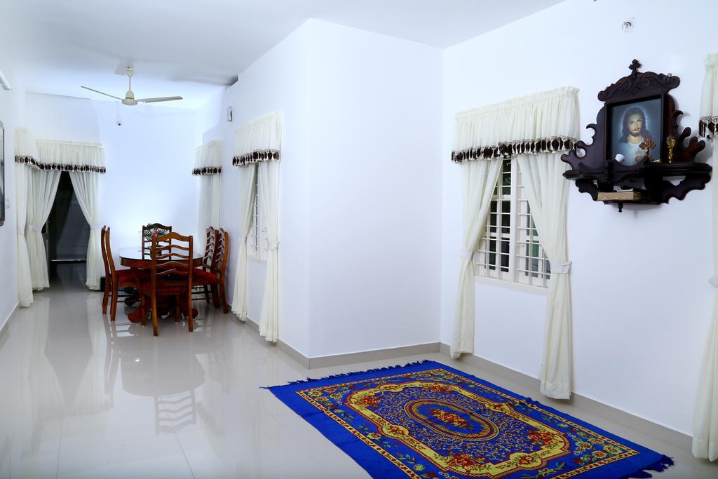Coconut Grove Homestay