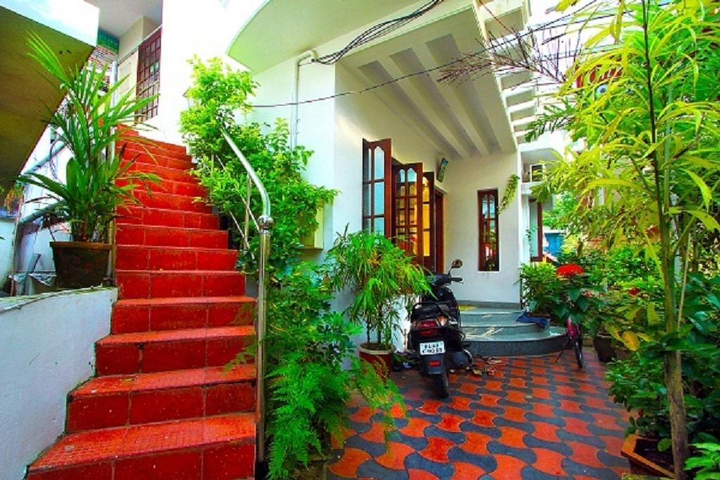 Christville Kochi