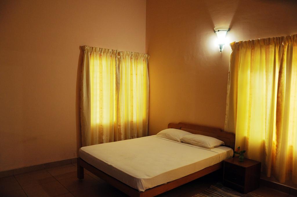 Muralee'S Riverside Villa In Kochi Holiday home *