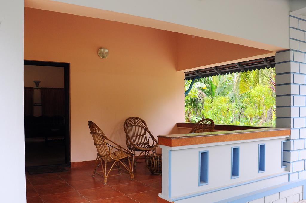 Holiday home Muralee'S Riverside Villa In Kochi Kochi