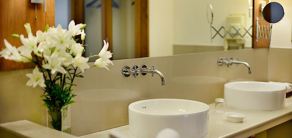 Hotel The Avenue Regent 4*