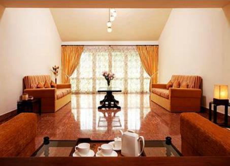 Hotel The Town House 2*