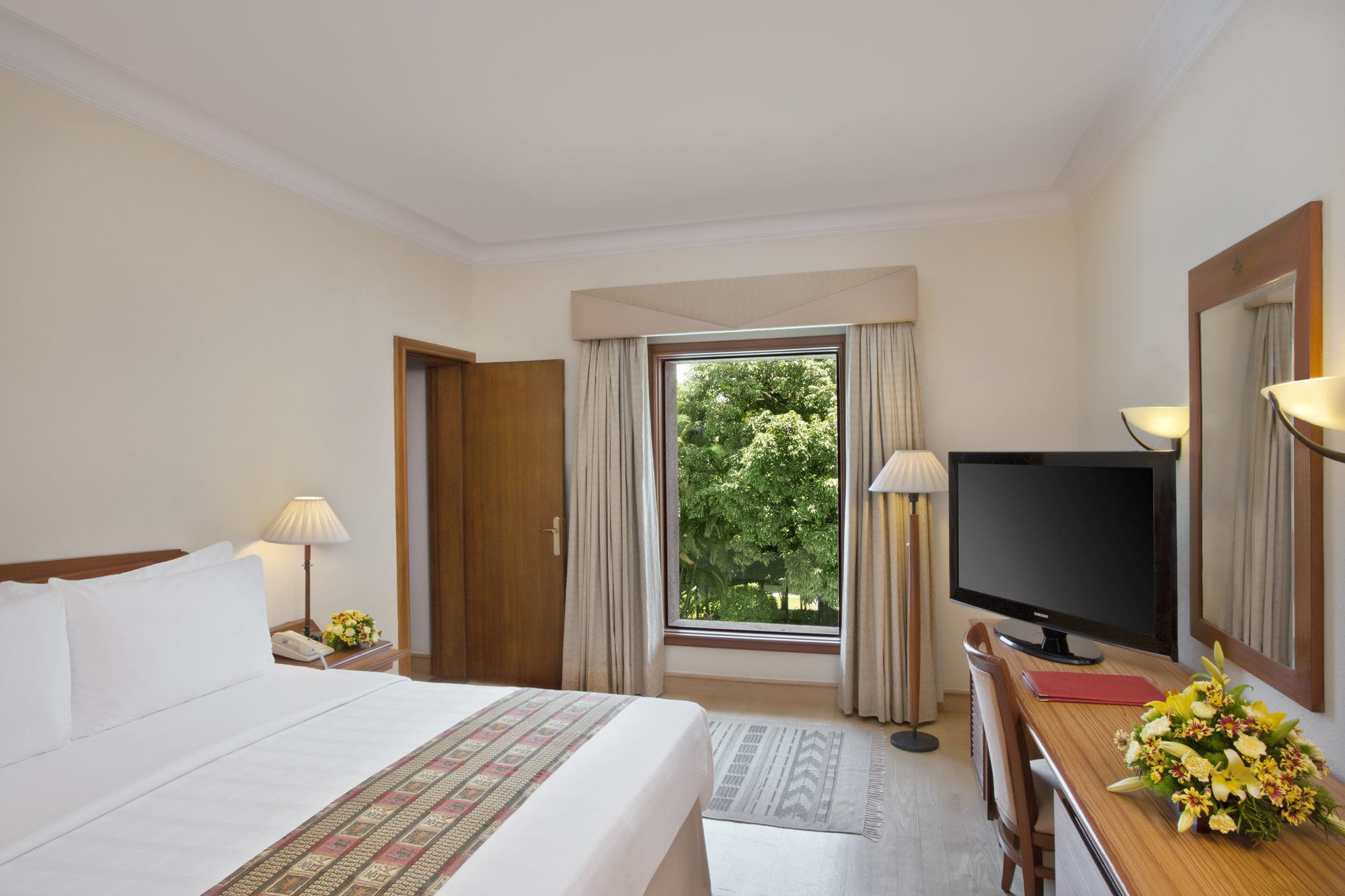 Hotel The Fern-an Ecotel Hotel,