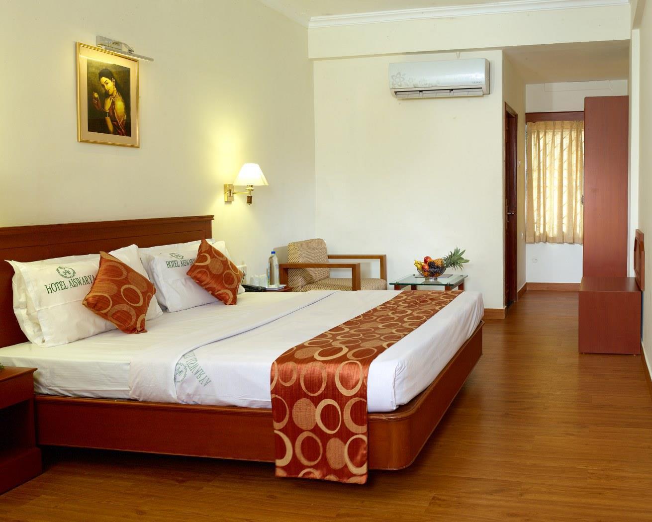 Aiswarya Hotel Kochi