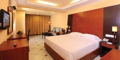 Hotel Emarald Cochin Kochi