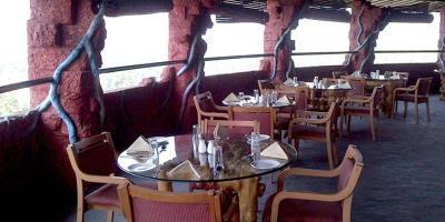 Hotel Emarald Cochin 3*