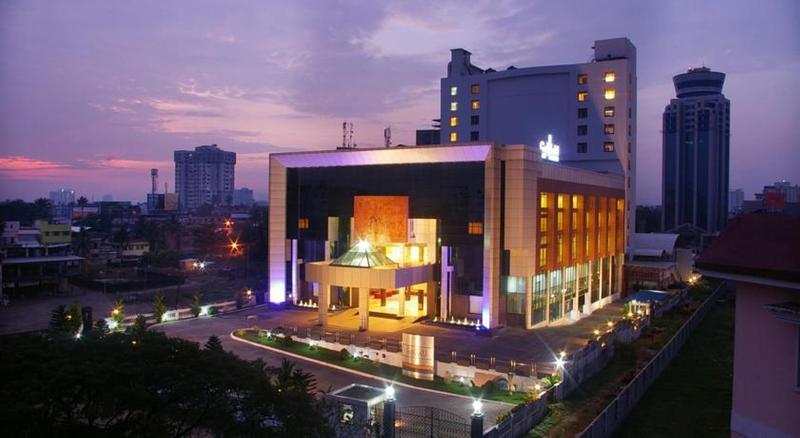 Hotel Gokulam Park & Convention Centre