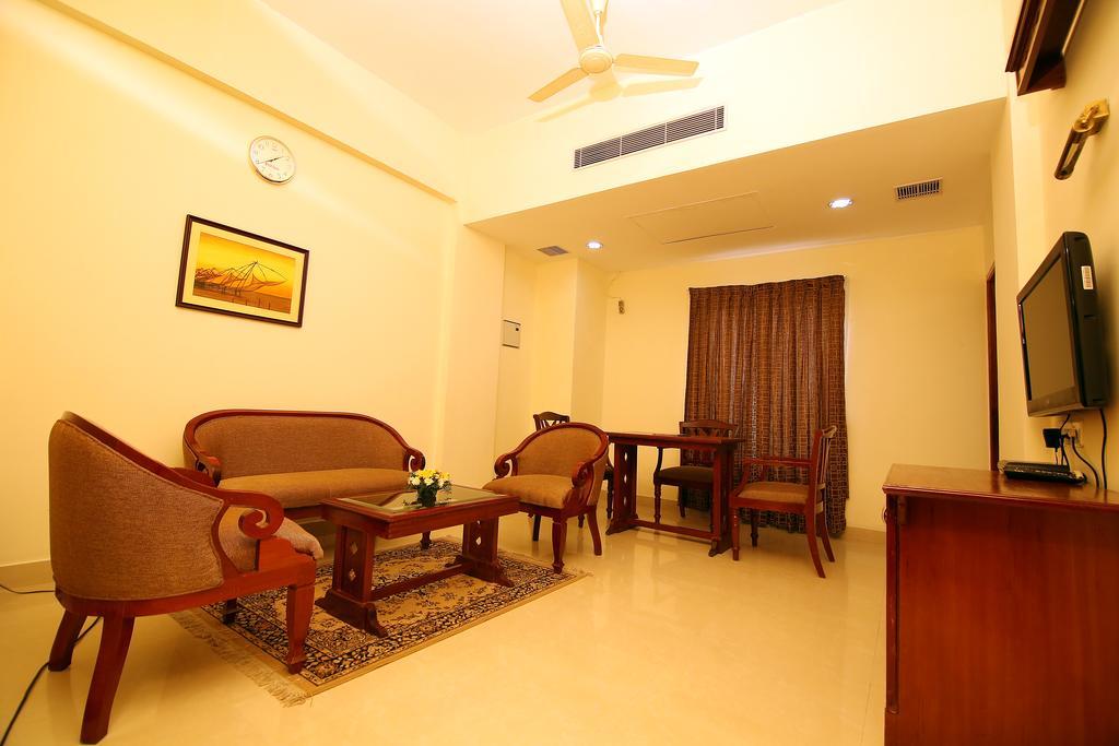 Hotel Queen Kochi