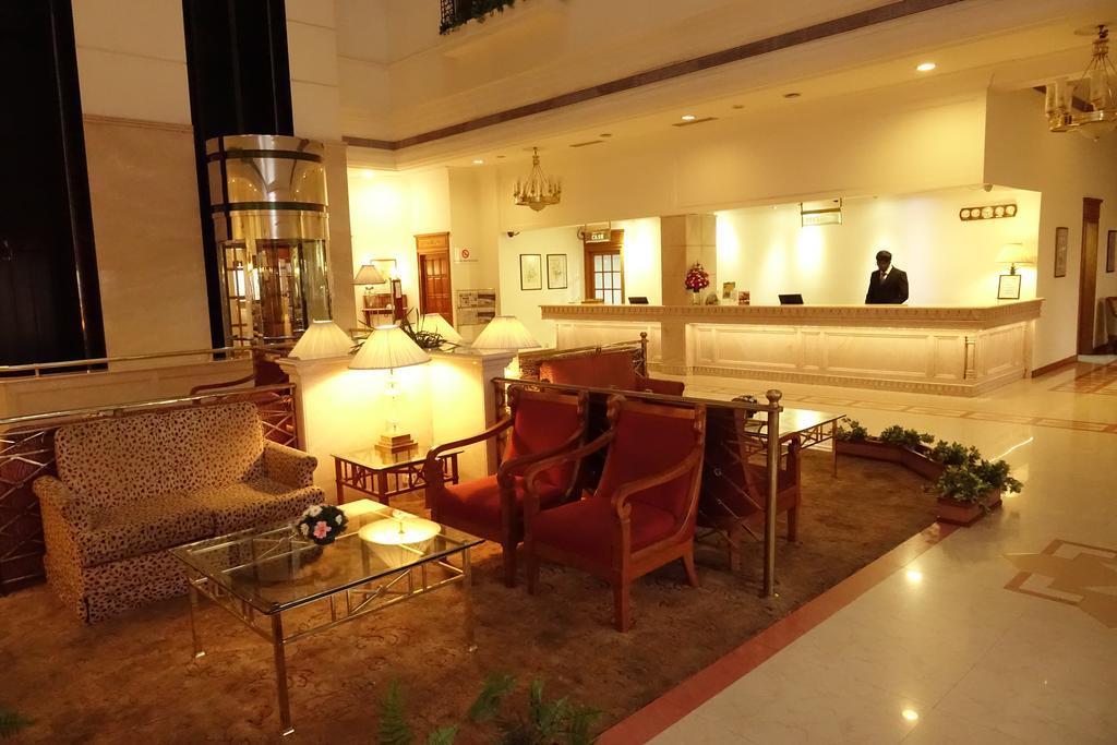 Hotel Abad Atrium