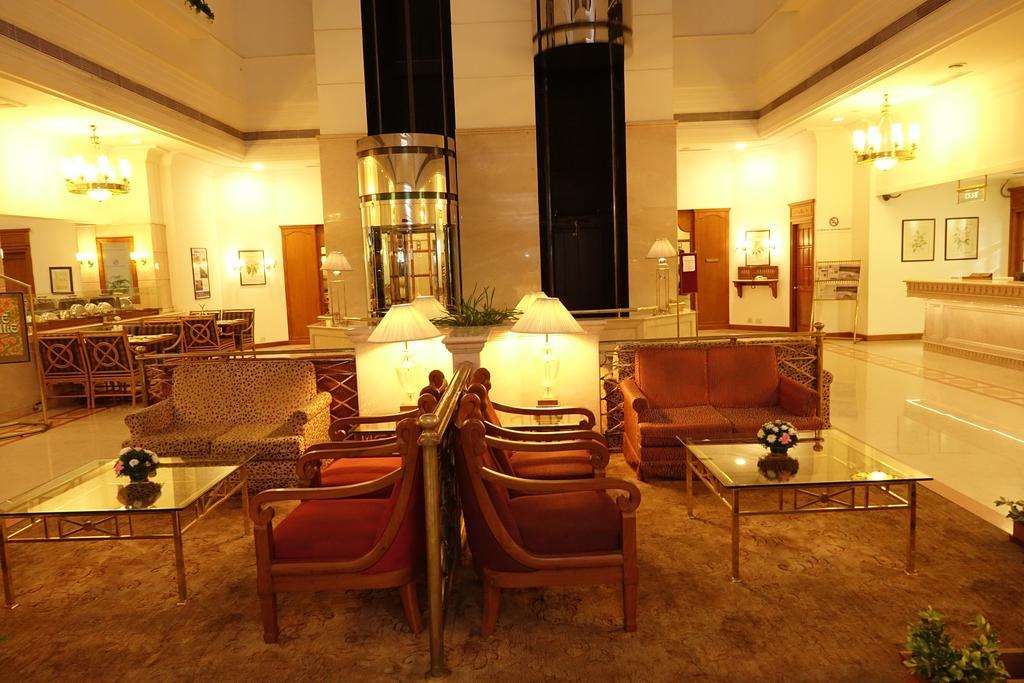 Abad Atrium Hotel 4*