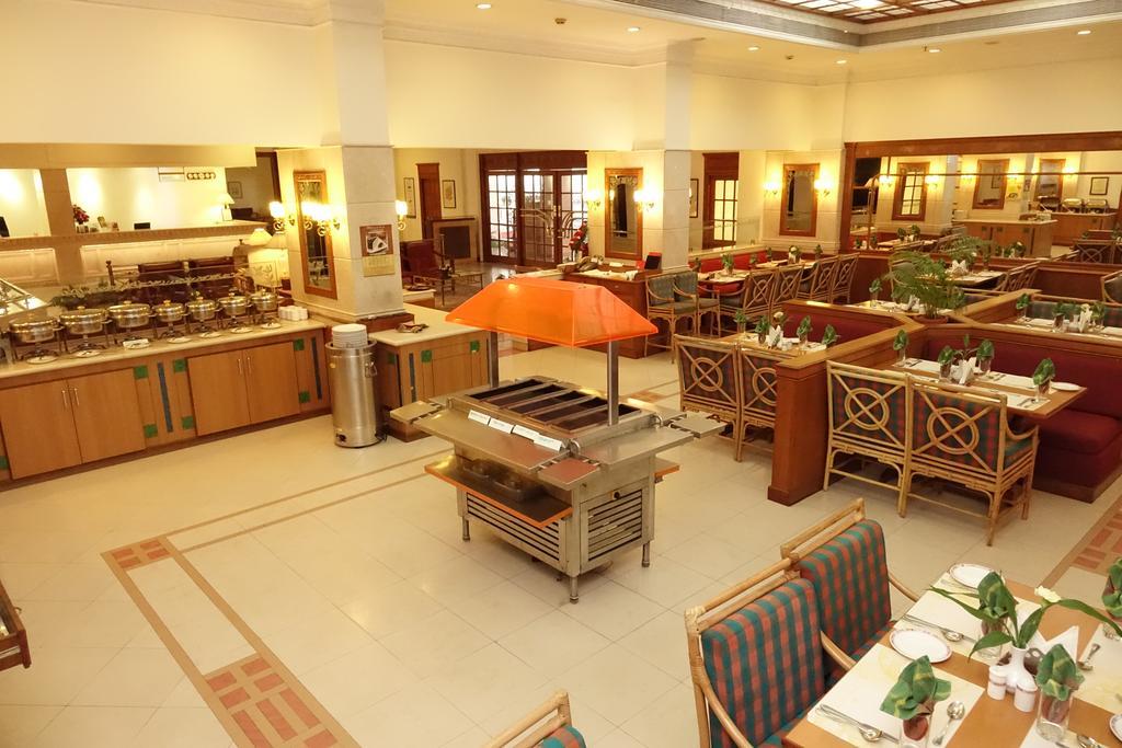 Abad Atrium 4*