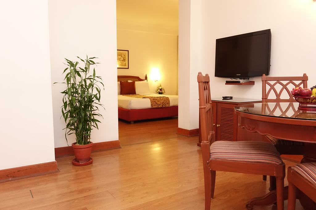 Abad Atrium 4*