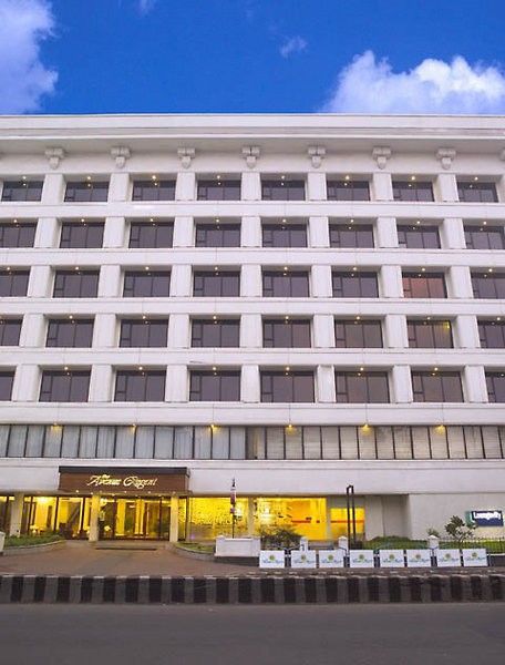 The Avenue Regent Hotel 4*