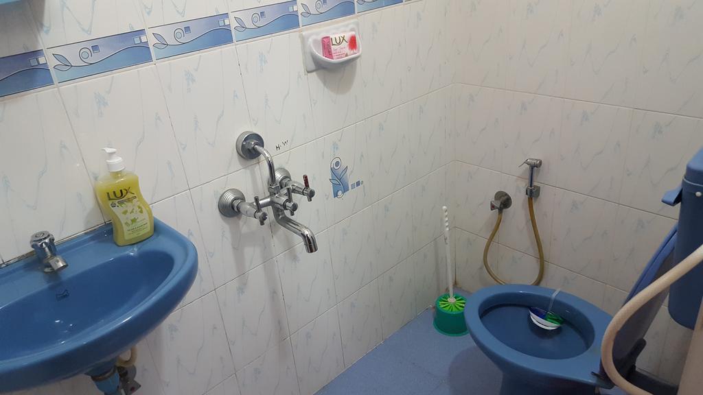 Homestay Valiyathayil *