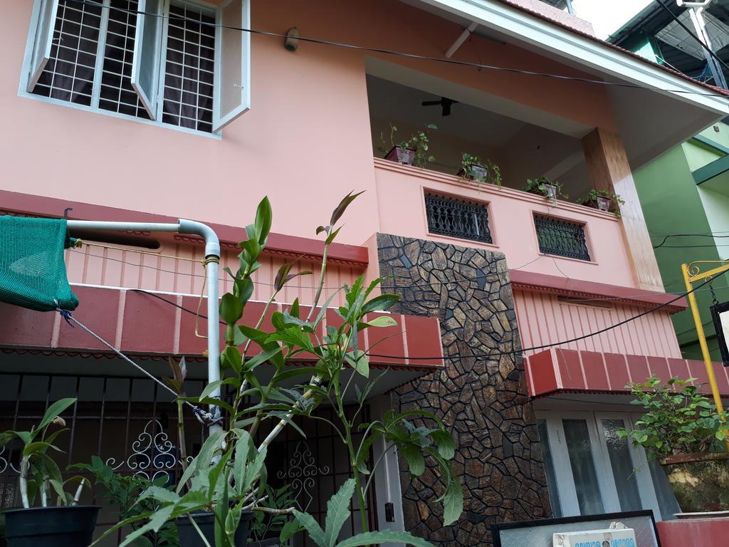 Valiyathayil Homestay