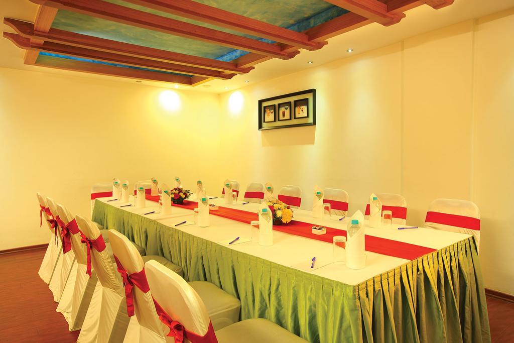 Park Residency, Kakkanad Hotel