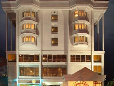 Abad Plaza Hotel Kochi