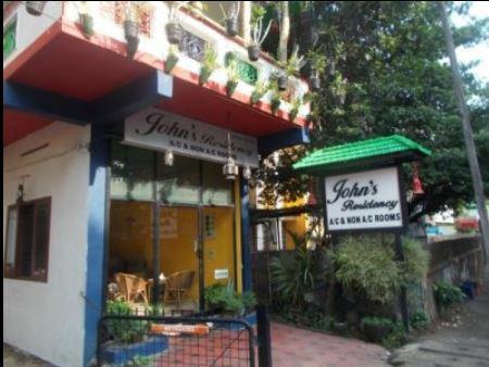 Guest house Johns Residency Kochi