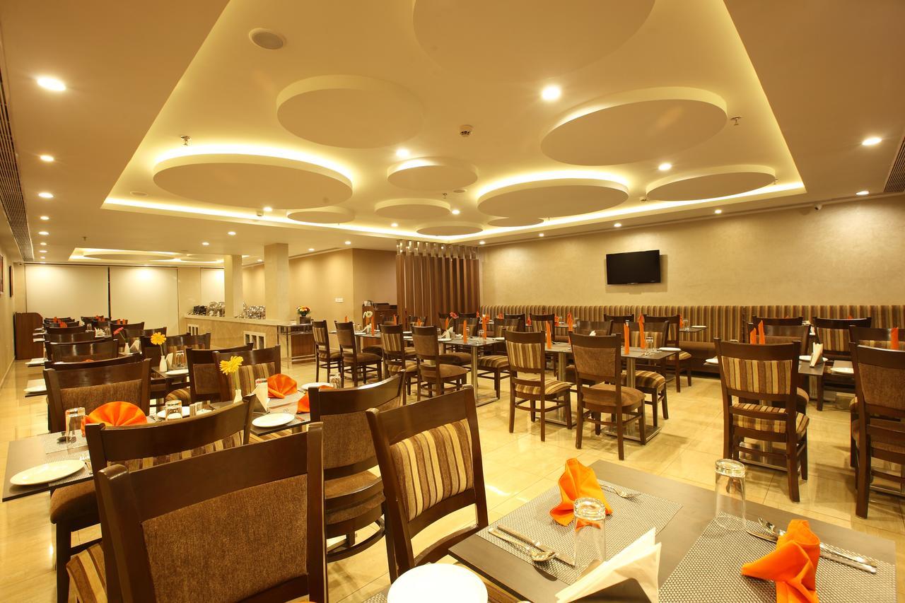 Hotel Starlit 4*