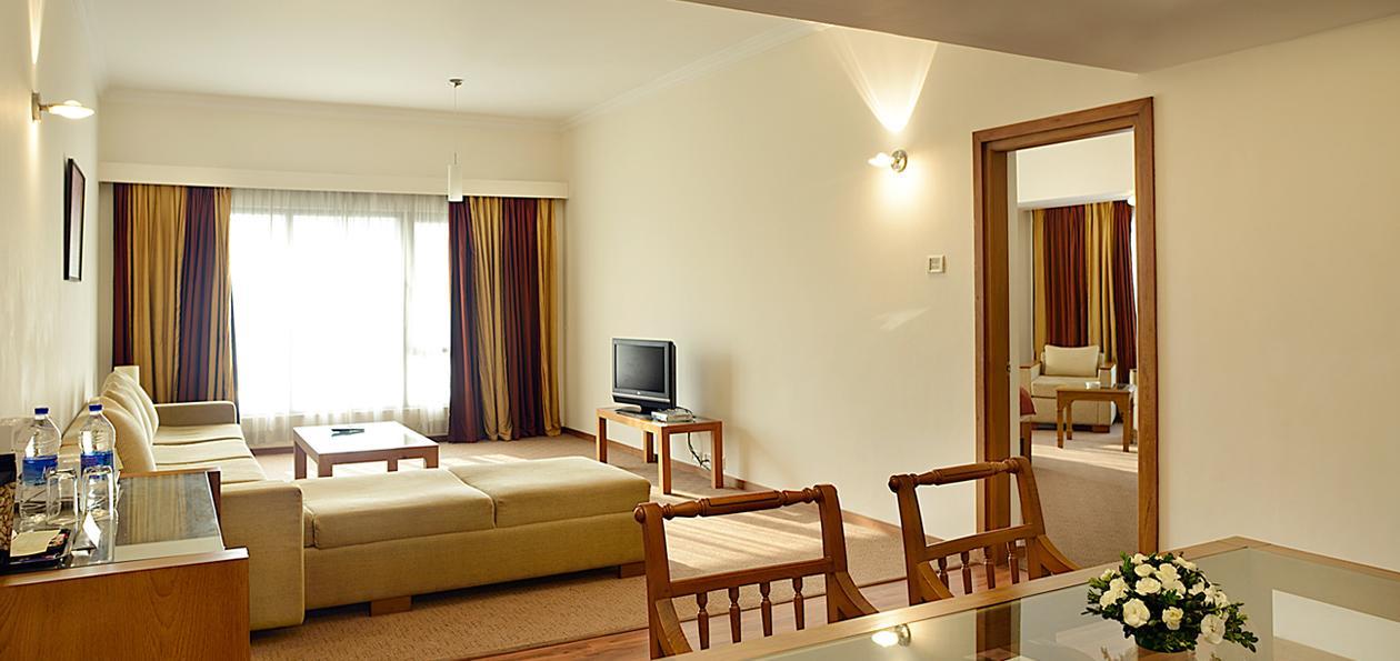 Hotel The Avenue Regent Kochi