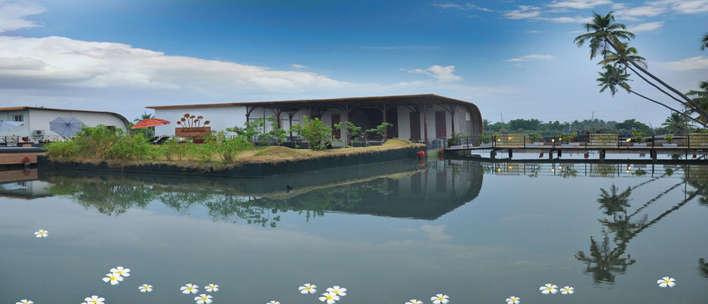Boche Island - Kumbalangi Resort Kochi