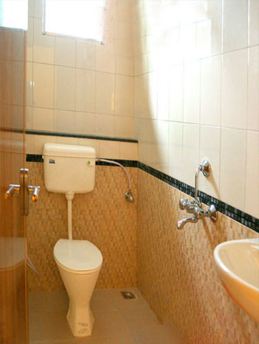 Tri-star Residency Hotel Kochi