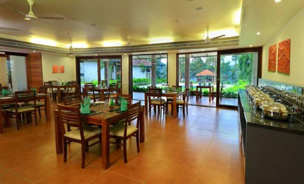 Whispering Waters Cochin 3* Kochi