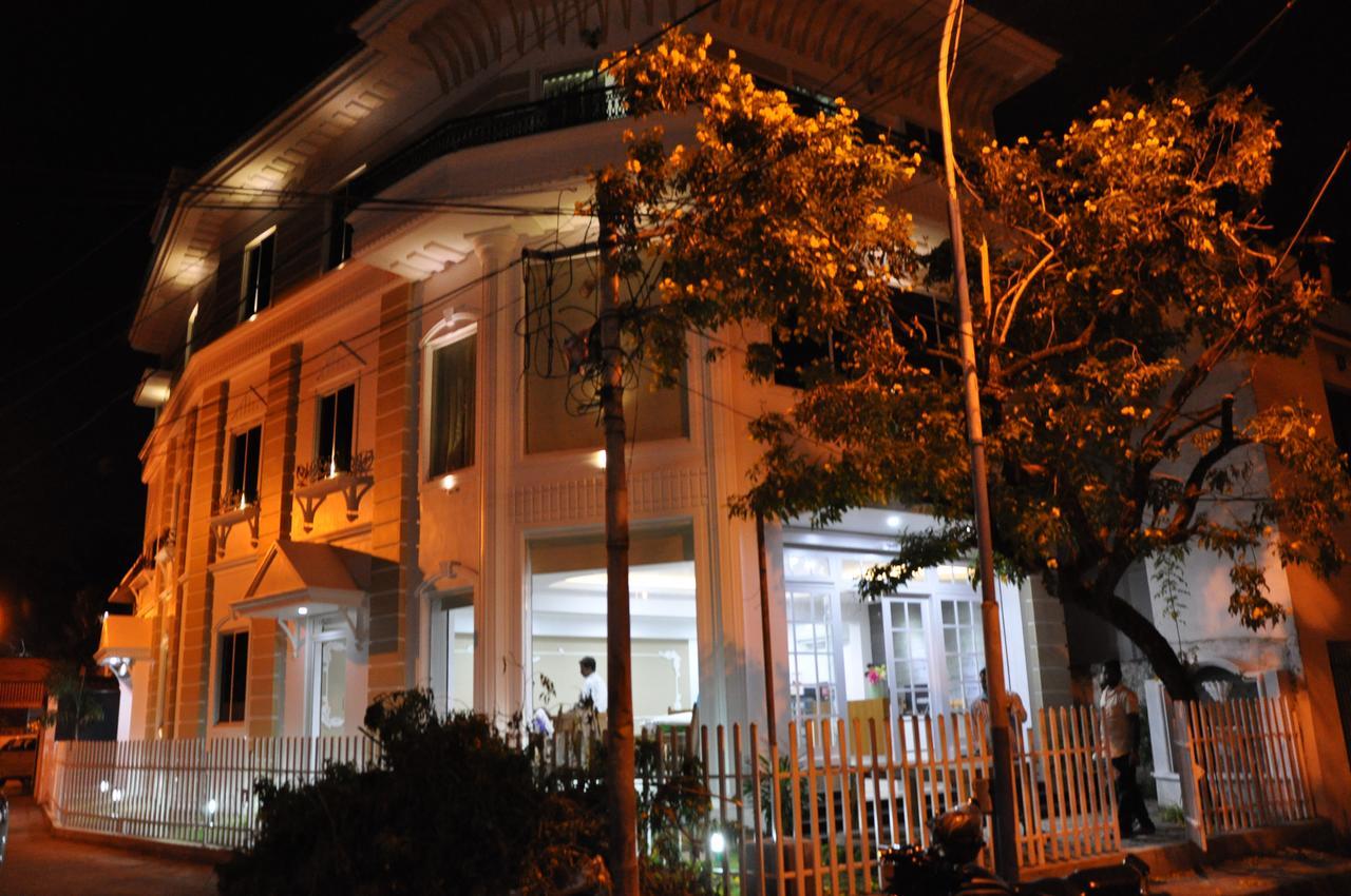 Hotel Daffodils Spice Court 3*
