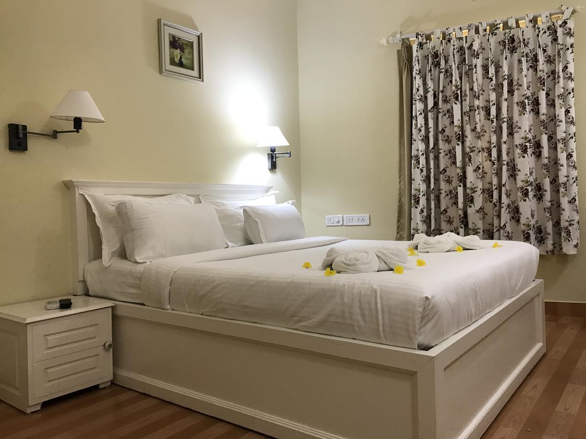 Daffodils Spice Court Hotel 3*