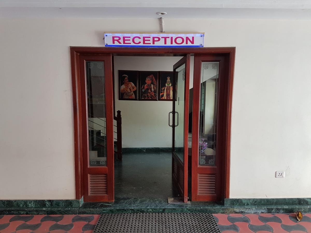 Karthika Residency 3*
