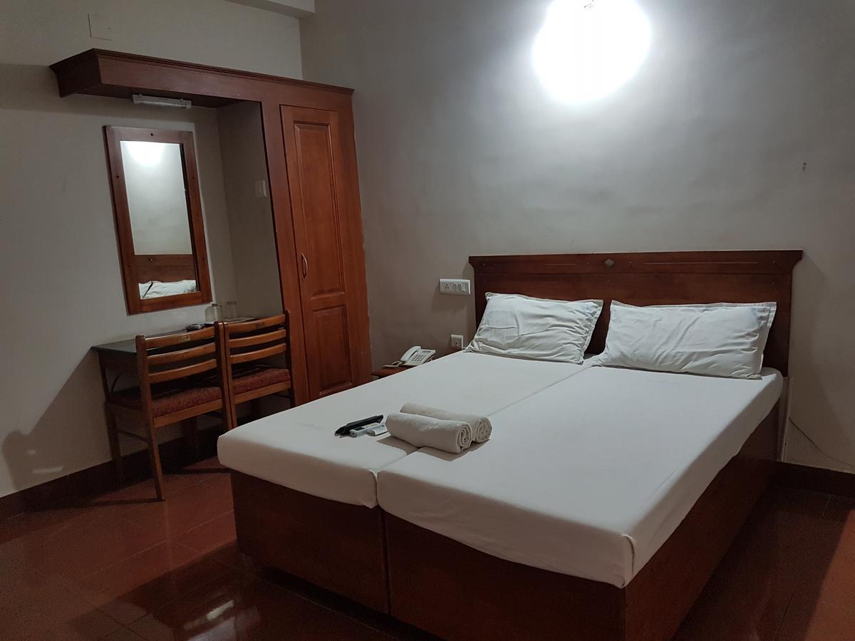 Hotel Shalimar Metro Kochi