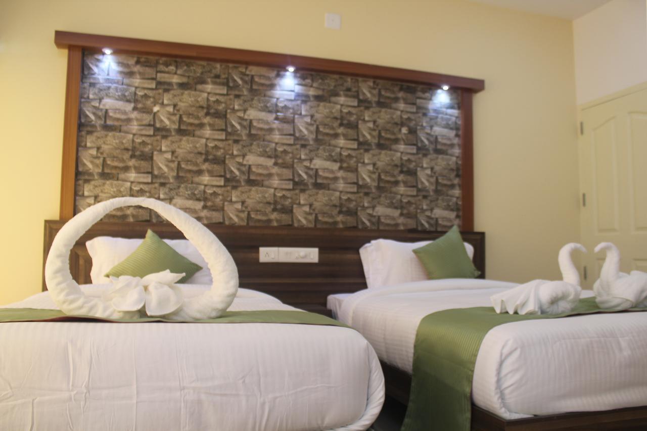 Hisham Residency Hotel Kochi
