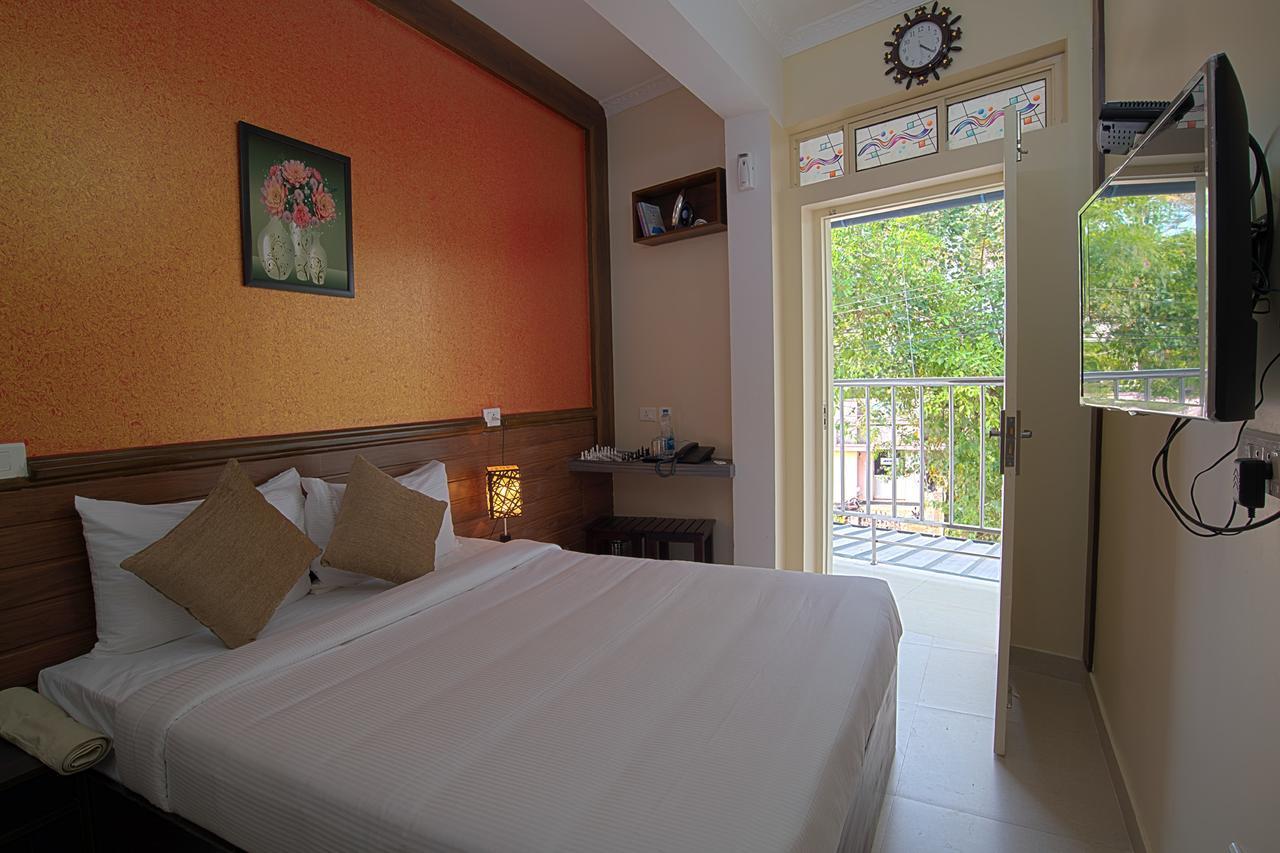 Hotel Gems 9 Airport 3*