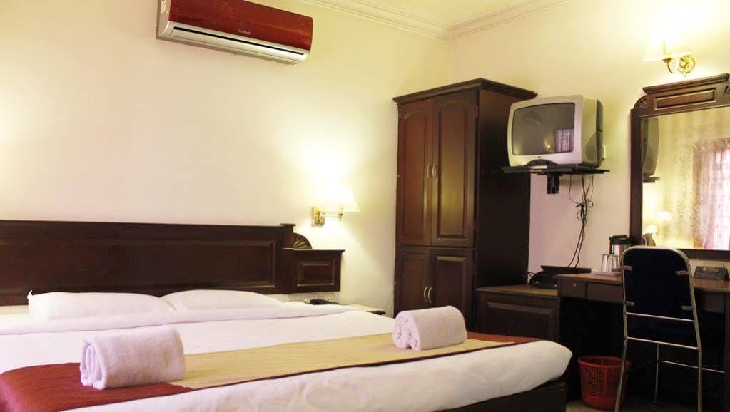 Hotel Archana
