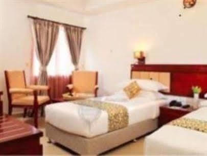 Hotel Nm Royale County 4*