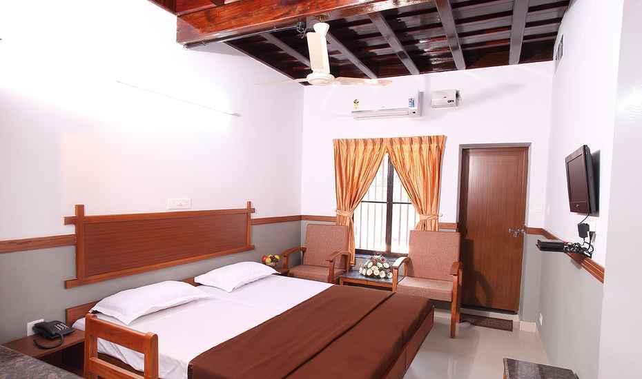 Hotel The Boat Jetty 2*