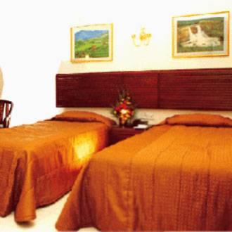 Hotel Yuvarani Residency 4*