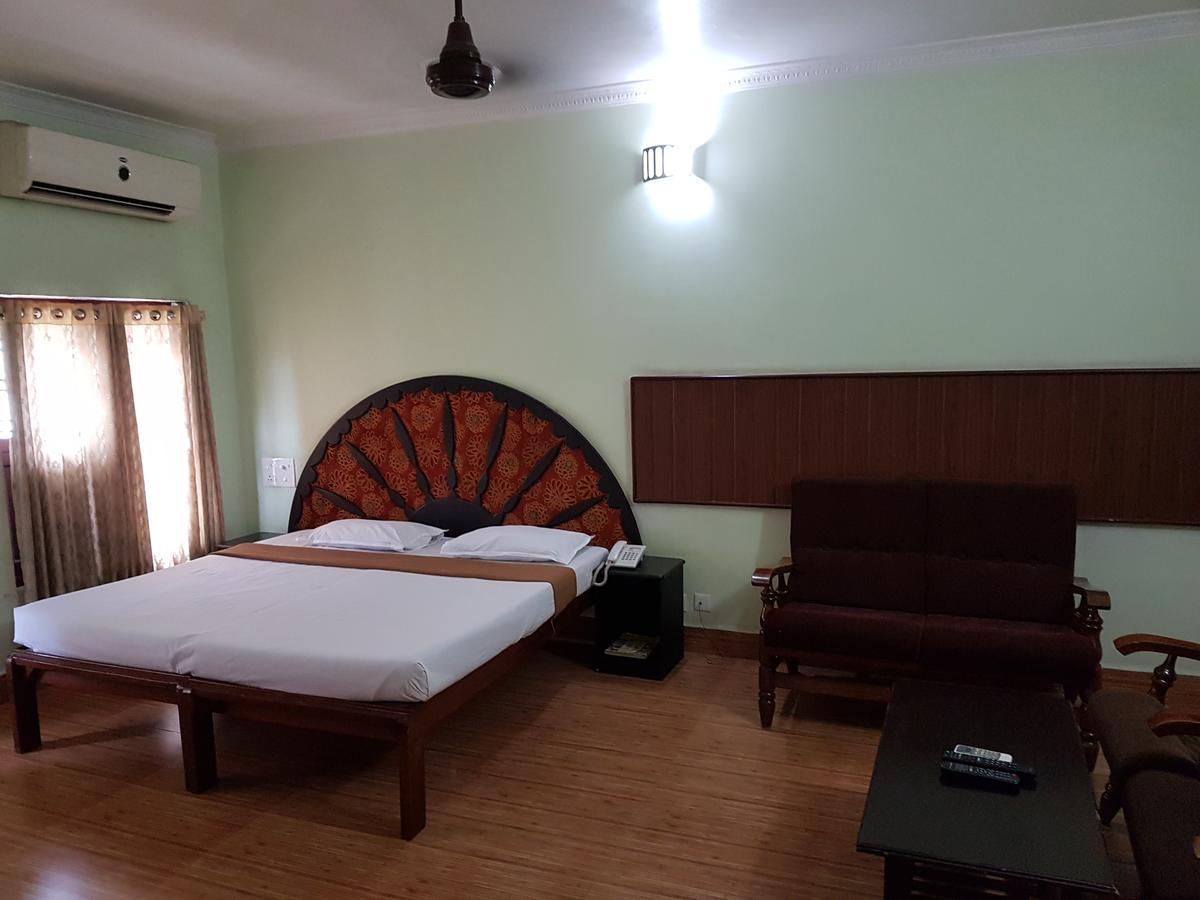 Collection O Paulson Park Hotel 3*