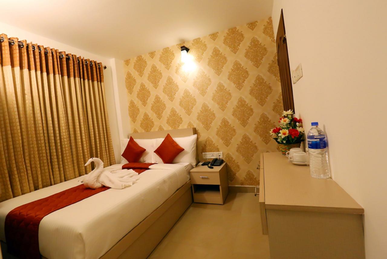 Swarna Residency Hotel