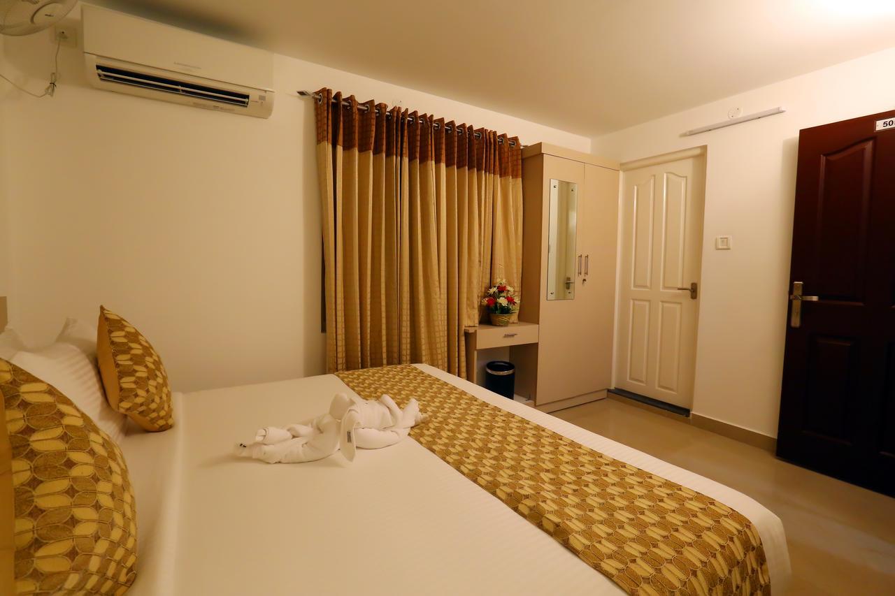 Swarna Residency Hotel Kochi