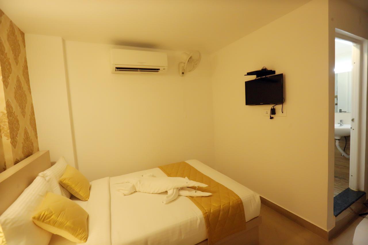 Hotel Swarna Residency Kochi