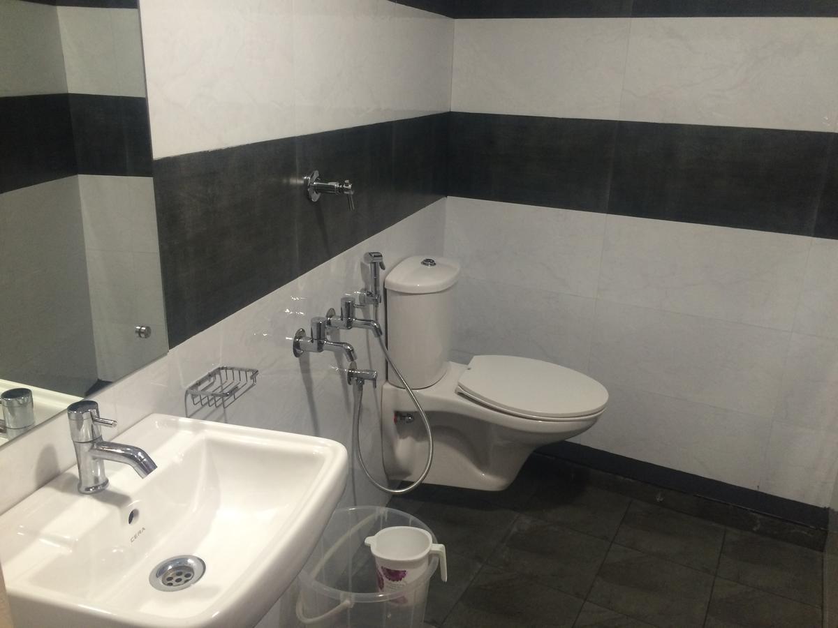 Hotel The Galaxy Suites 2*