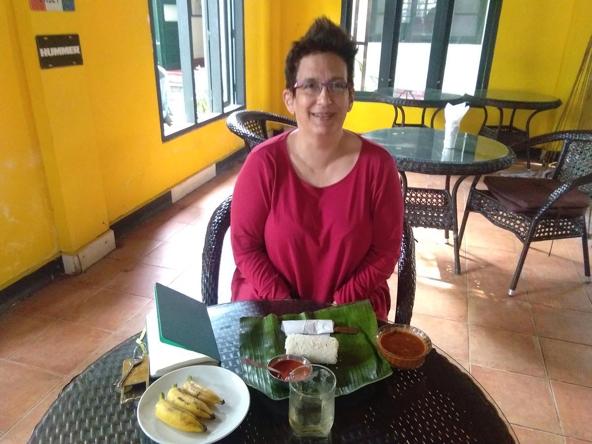 Bed & Breakfast Elphinstone Residency