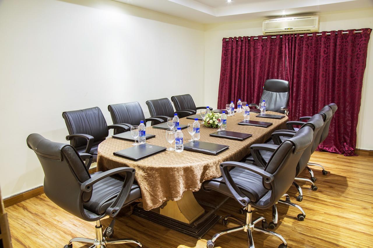 Hill Palace Hotel & Spa Hotel Kochi