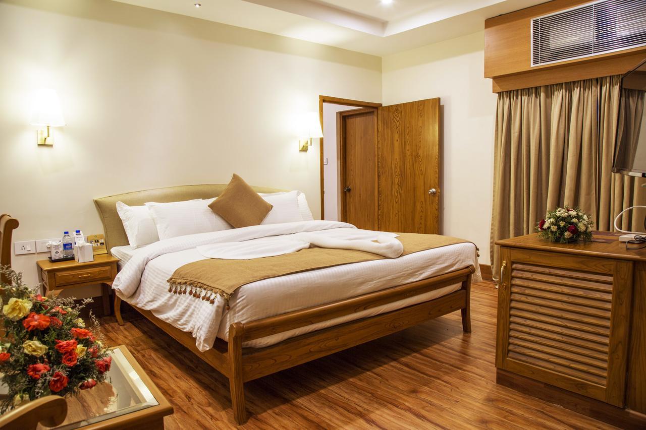 Hill Palace Hotel & Spa Hotel 5*