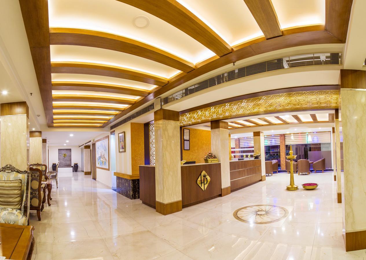 Hill Palace Hotel & Spa 5*
