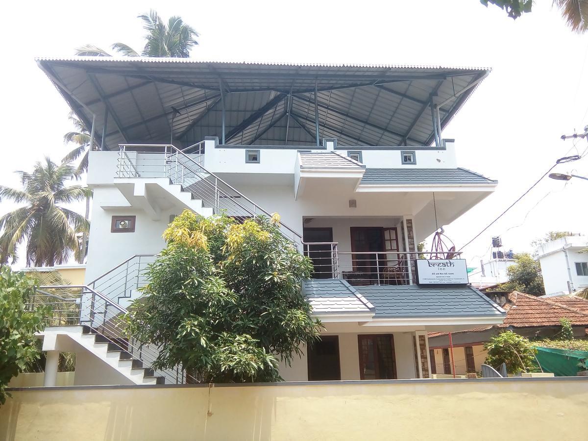 Inn Breath Homestay *