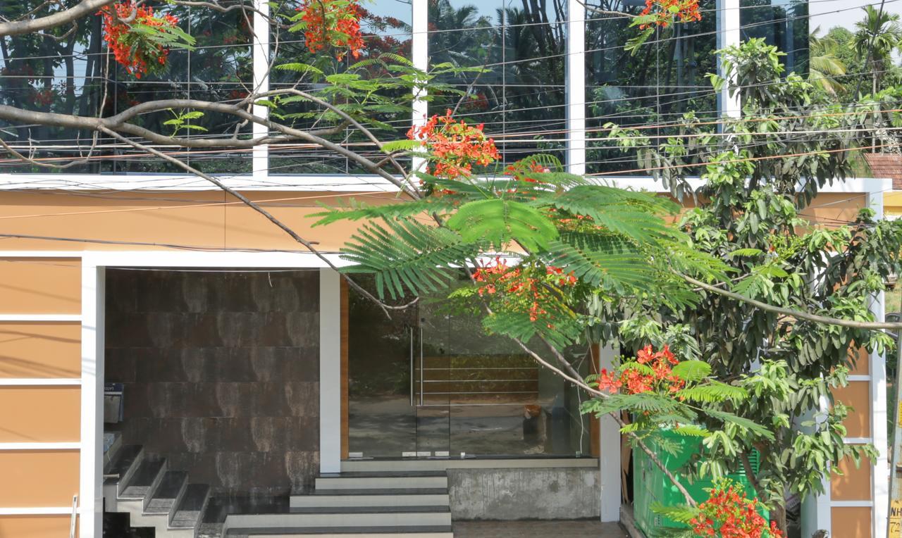 Treebo Trend Cmks Gulmohar Kochi
