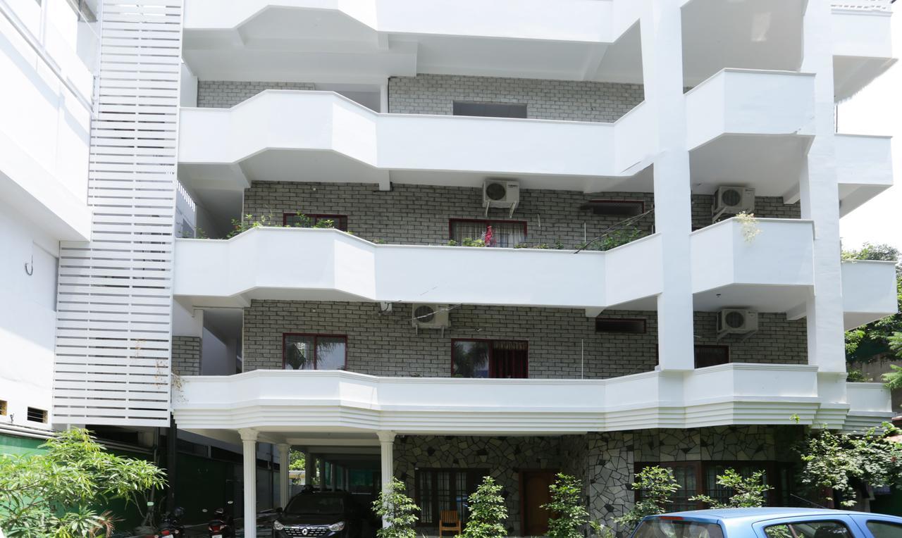 Heaven Gardens Hotel 3*